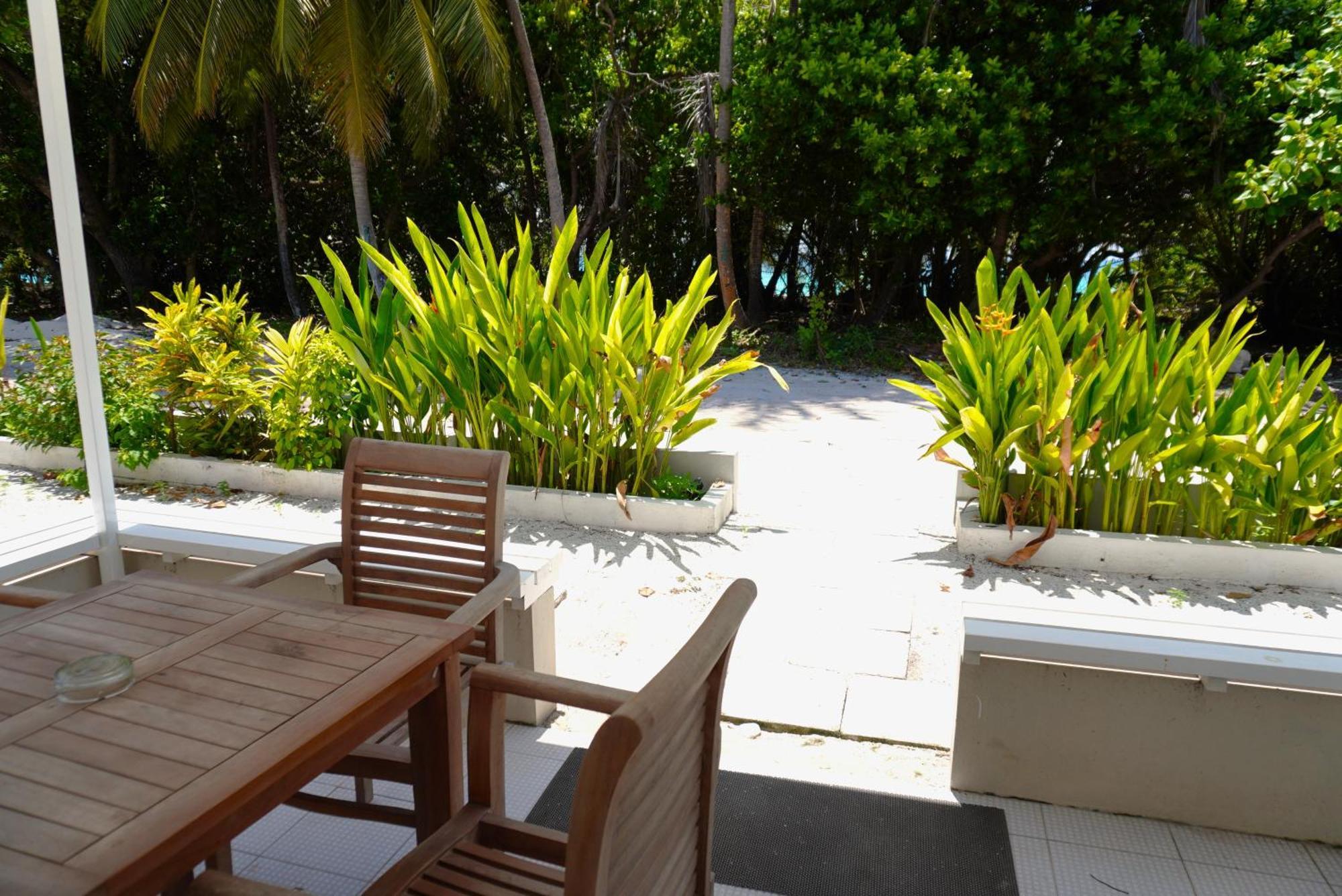מלון דהיגורה Tme Retreats Dhigurah מראה חיצוני תמונה