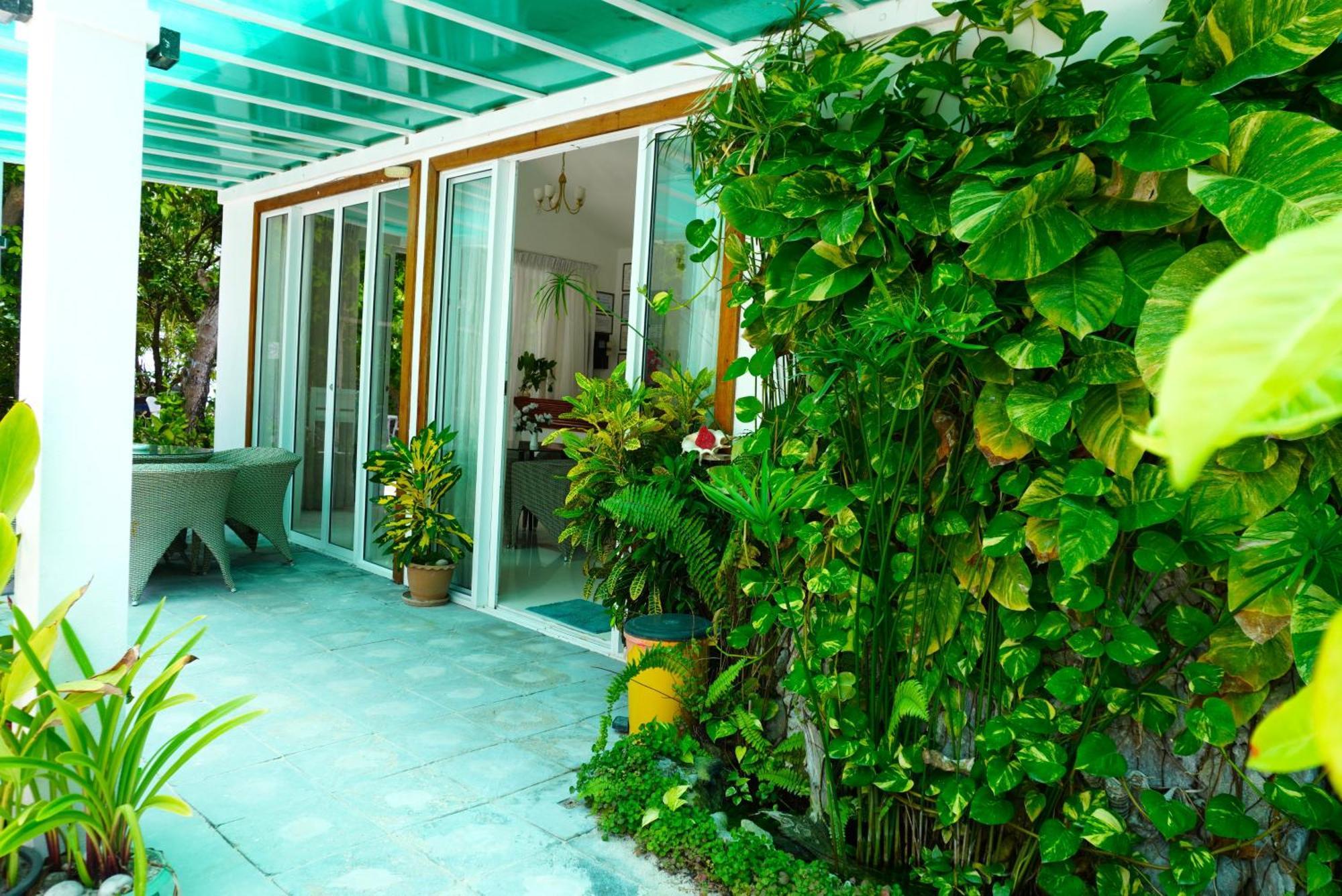מלון דהיגורה Tme Retreats Dhigurah מראה חיצוני תמונה